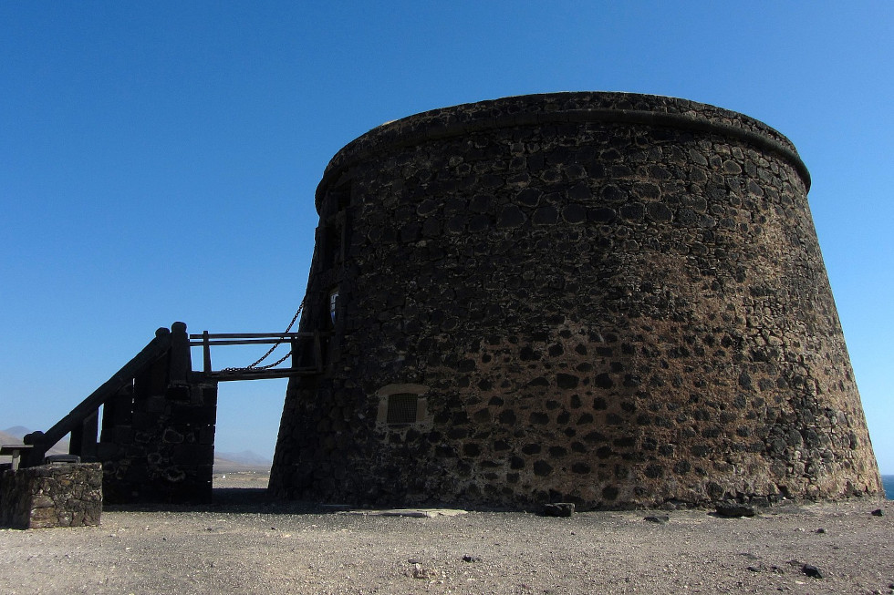 Contratada la restauración de la Torre del Tostón por 126.000 euros
